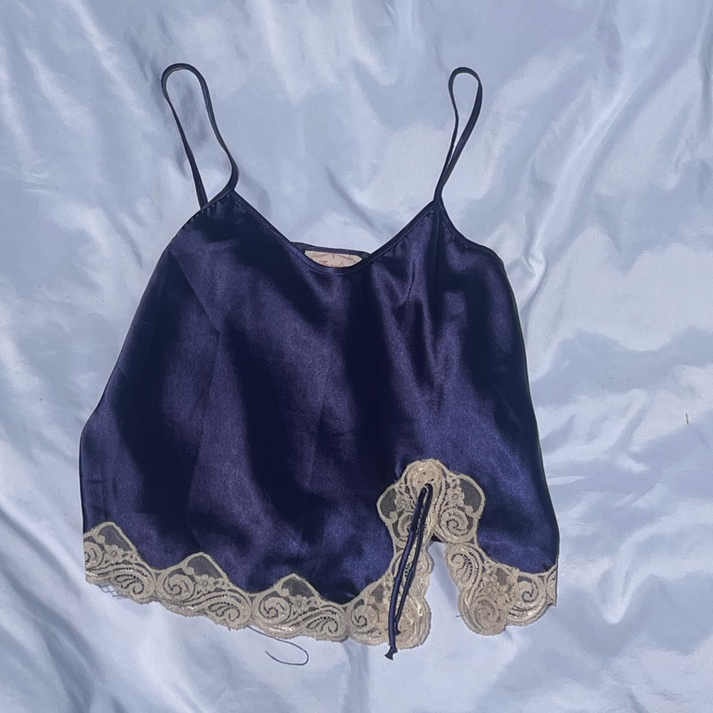 Vintage navy slip top with lace